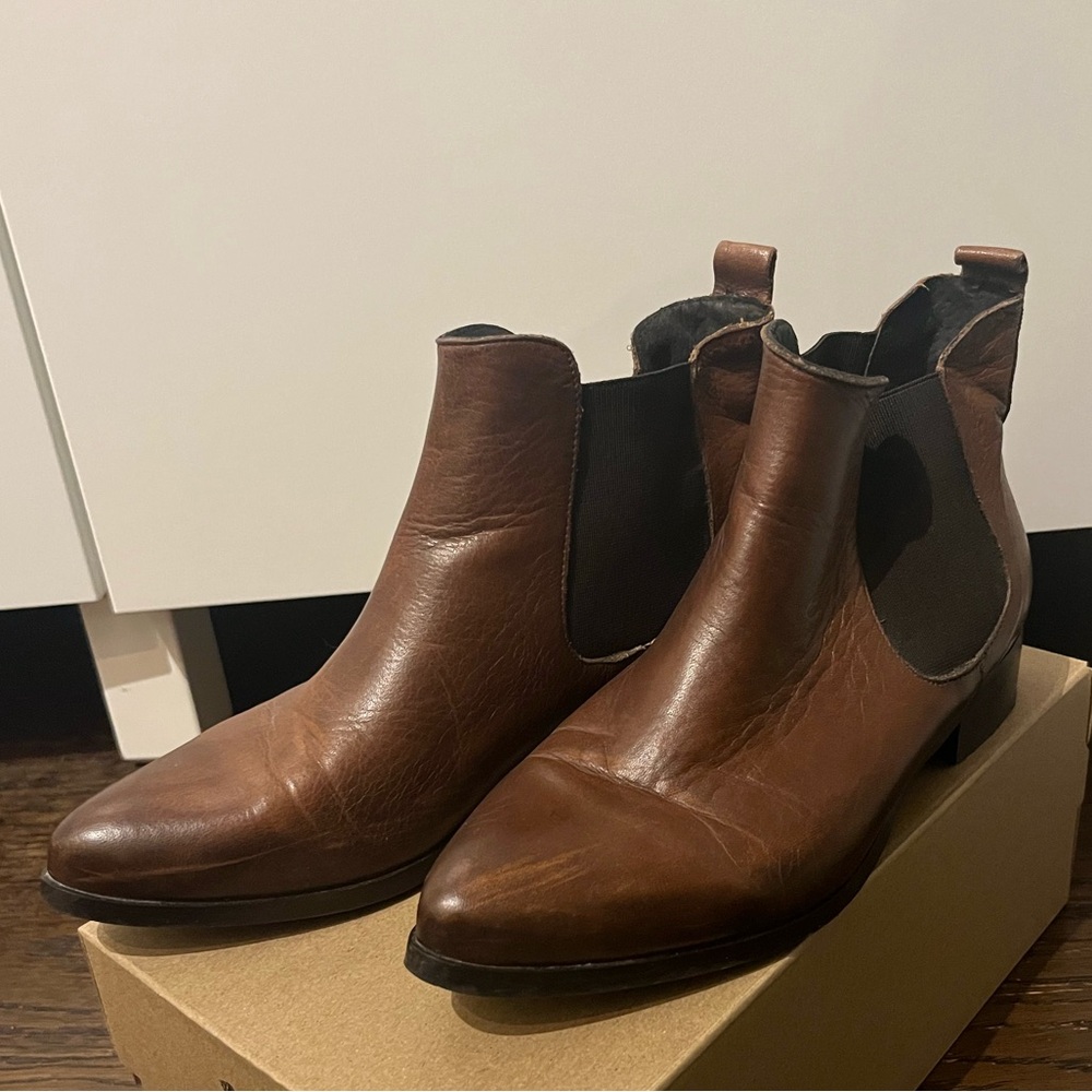 Brown Leather Heeled Chelsea Boots